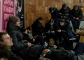 Ukrainians take shelter in a metro station during an air raid warning was issued in Kyiv / ©AFP