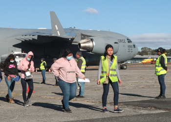 Migrants were sent by US military transport back to Guatemala as part of deportations ordered by Donald Trump / ©AFP