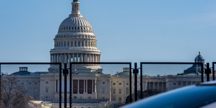 Metal fencing has been up around the US Capitol, where the inauguration ceremony is held, since early January / ©AFP